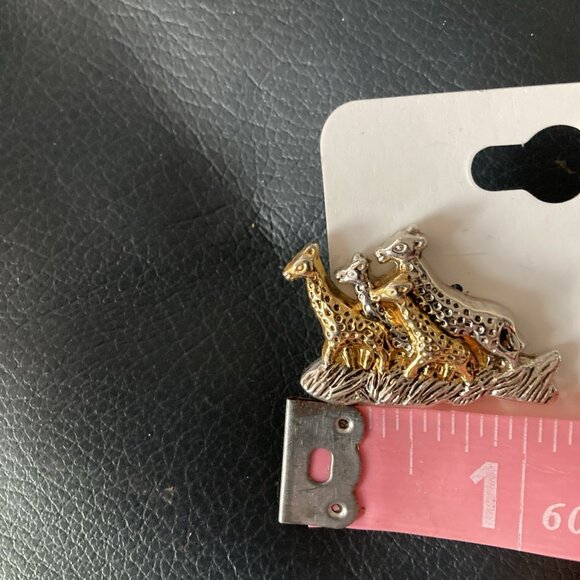 Vintage Silver & Gold Two Tone Giraffe Herd Safari Pin Brooch & Earrings Bosi - Picture 9 of 10